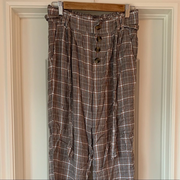 American Eagle Plaid Flowy Pants - Picture 3 of 12